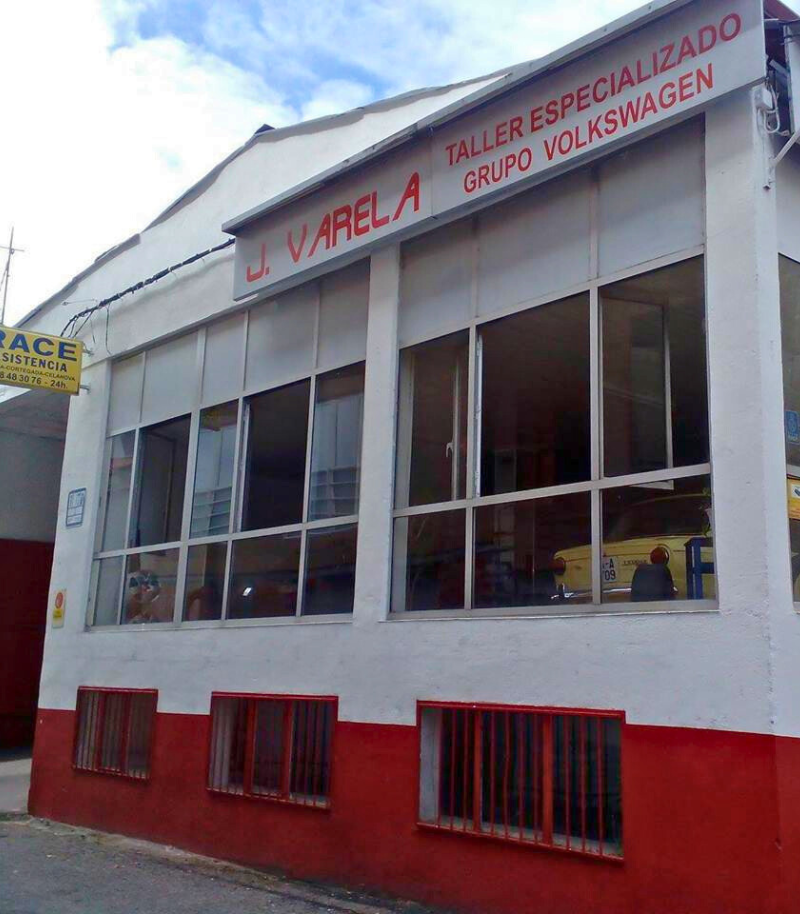 fachada taller de J Varela Cortegada